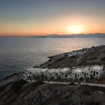 Pahivouni & * Donousa