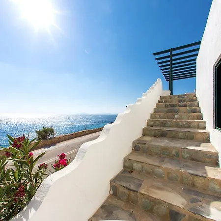 Pahivouni Studios&suites *