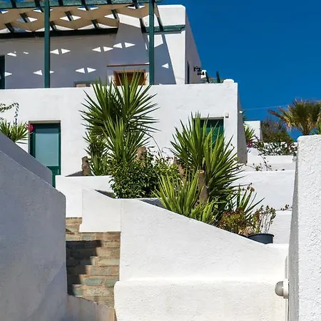 Pahivouni Studios&suites *