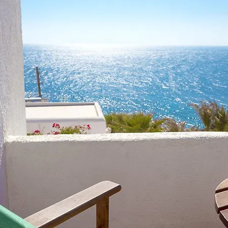 Pahivouni Studios&suites * Donoussa