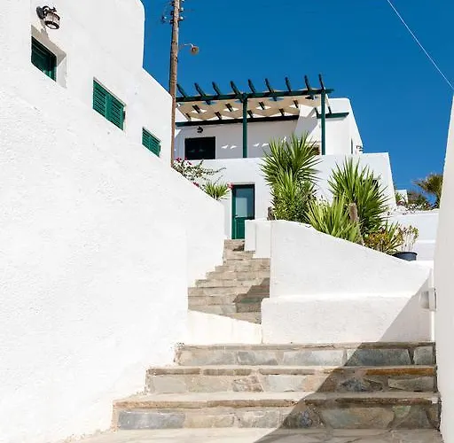 Lägenhet Pahivouni & *